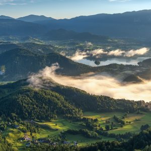lake-bled-on-a-misty-morning-2026-01-09-13-59-16-utc